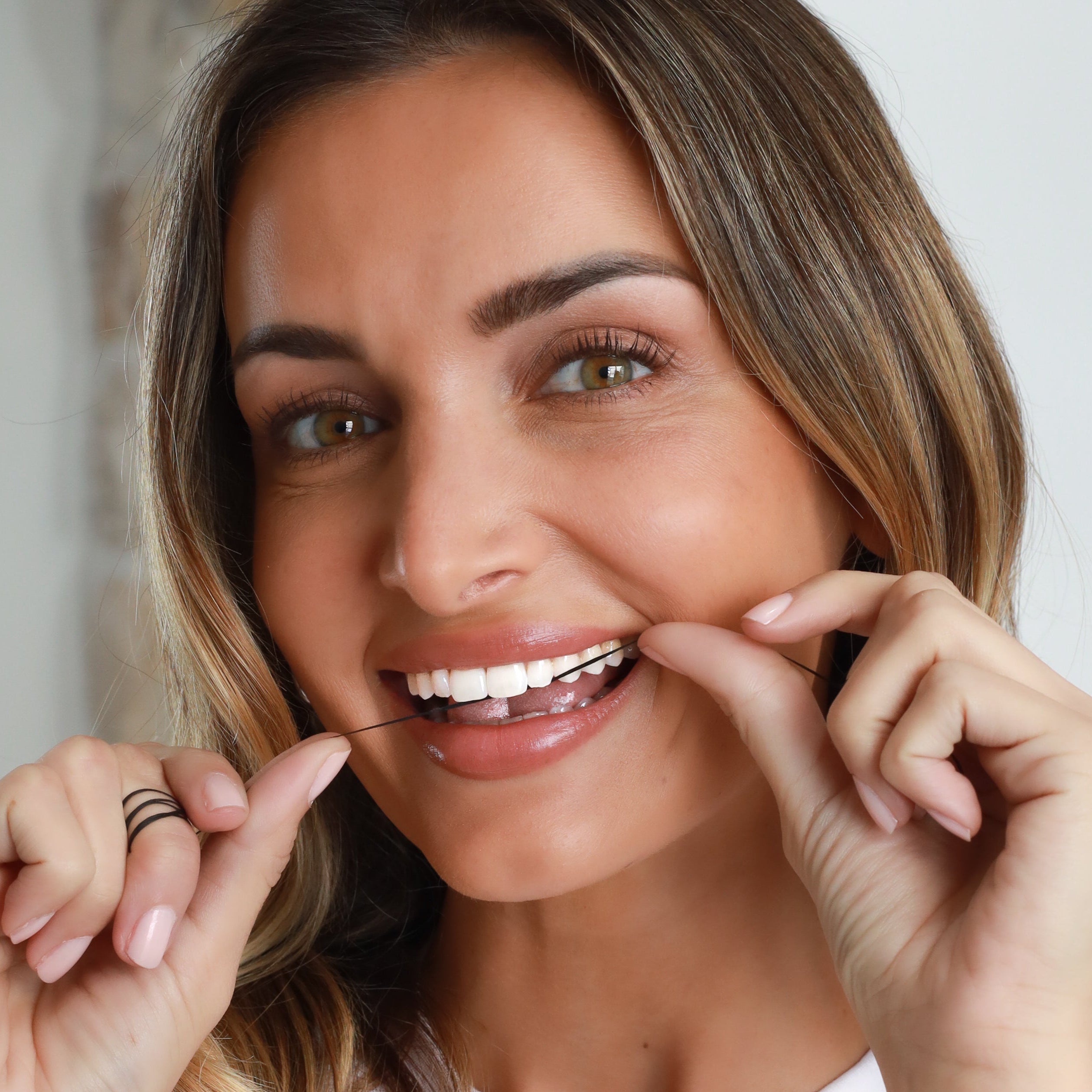 Brushmo Black Floss (BBFloss) Expanding Woven Dental Floss – 55YD, 1 Pack