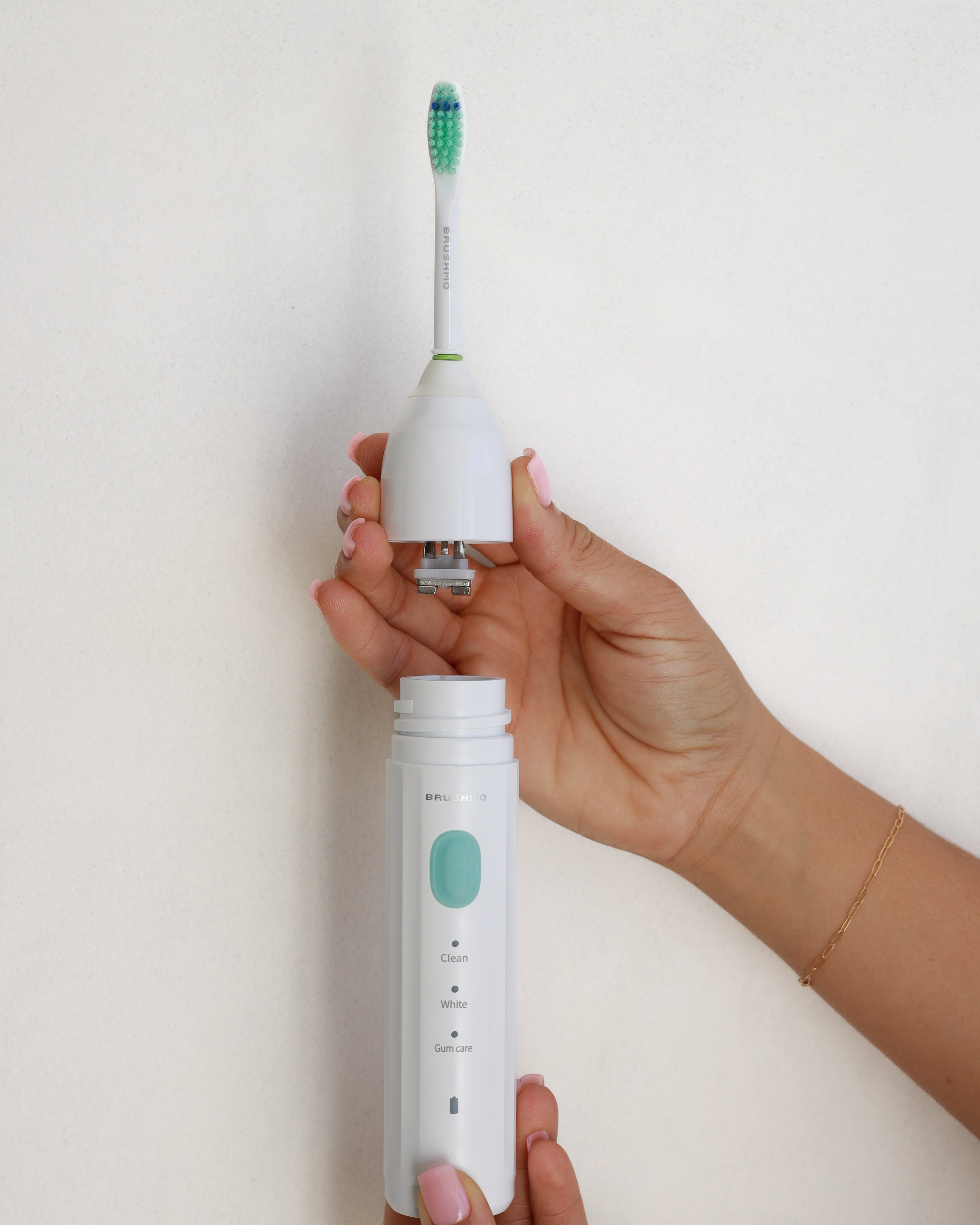 Brushmo e-Series Electric Sonic Toothbrush - Screw-On, White